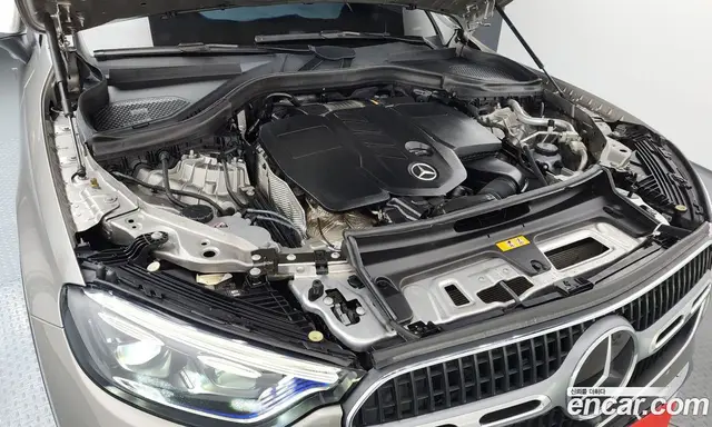 Mercedes-Benz GLC-Class 2024 2.0 гидро, миниатюра 6