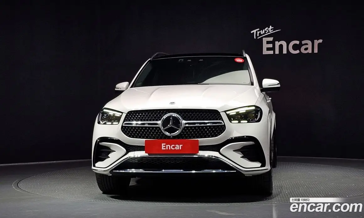 Mercedes-Benz GLE-Class 2024 3.0 гидро, фото 3