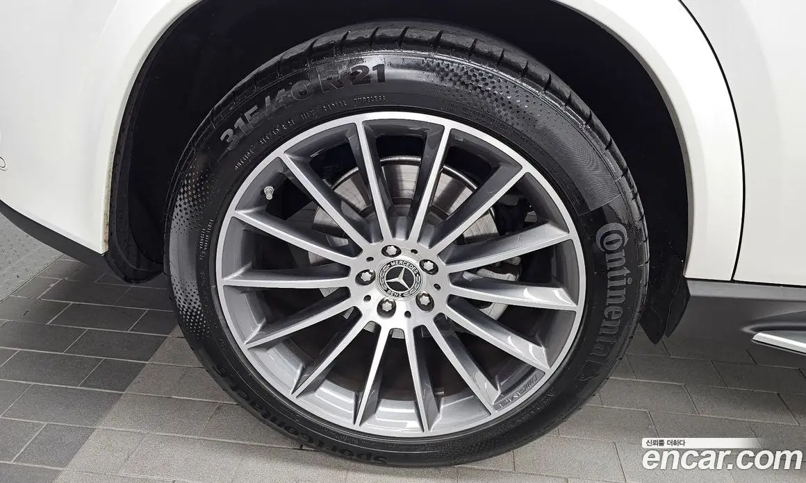 Mercedes-Benz GLE-Class 2024 3.0 гидро, фото 5