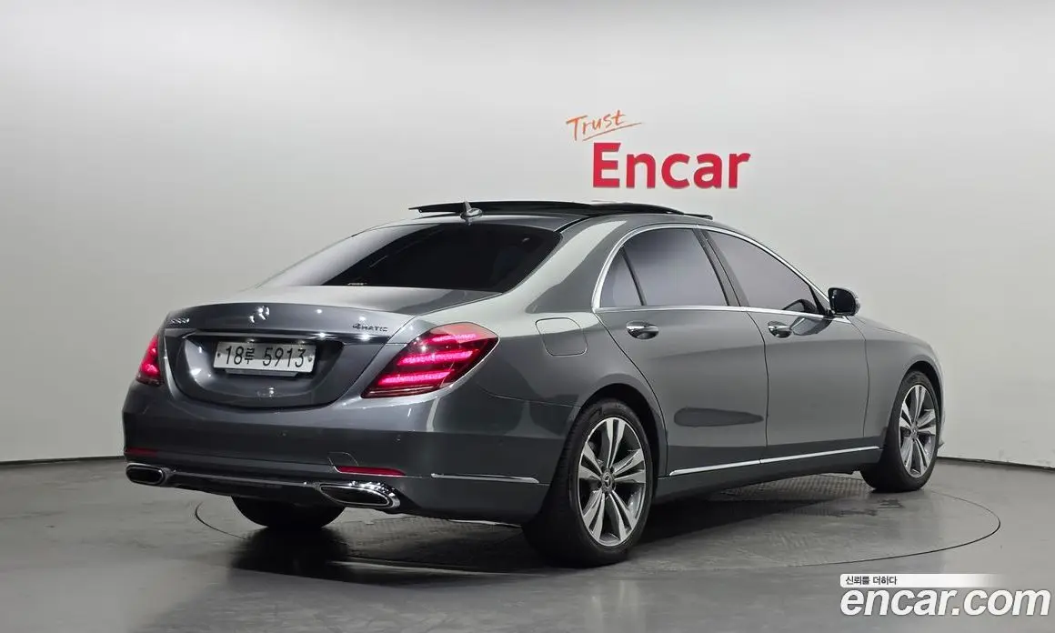 Mercedes-Benz S-Class 2019 4.0 гидро, фото 2 Mercedes-Benz S-Class 2019 4.0 гидро, фото 2