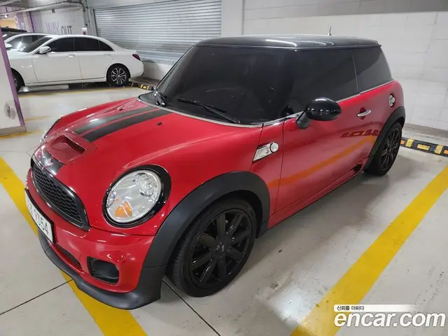 Mini Cooper 2010 1.6 автомат (гидро), миниатюра 2