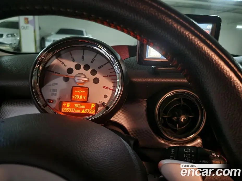 Mini Cooper 2010 1.6 автомат (гидро), фото 12