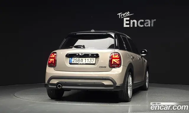 Mini Cooper 2021 1.5 автомат (гидро), миниатюра 4