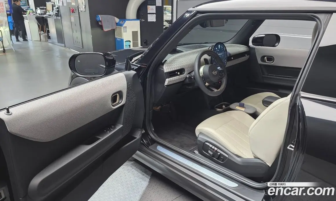 Mini Cooper 2025 2.0 автомат (гидро), фото 13