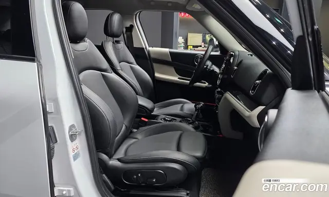 Mini Countryman 2019 2.0 автомат (гидро), миниатюра 11