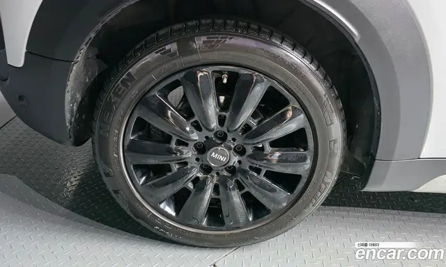 Mini Countryman 2019 2.0 автомат (гидро), миниатюра 5