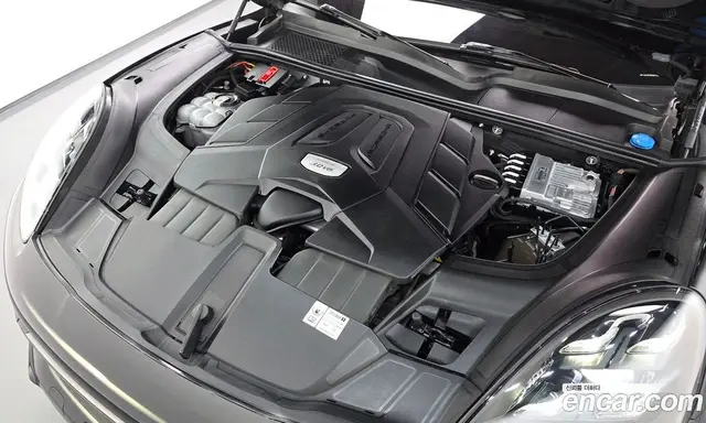 Porsche Cayenne 2023 3.0 автомат (гидро), миниатюра 6
