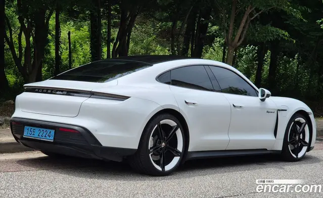 Porsche Taycan 2021 0.1 автомат (гидро), миниатюра 2