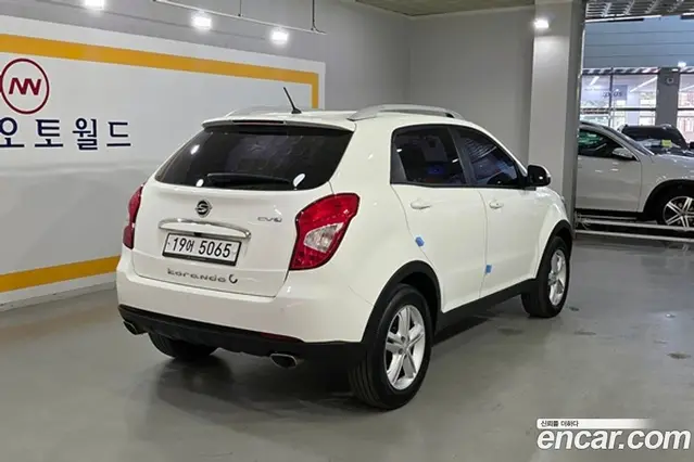 SsangYong Korando 2014 2.0 автомат (гидро), миниатюра 2