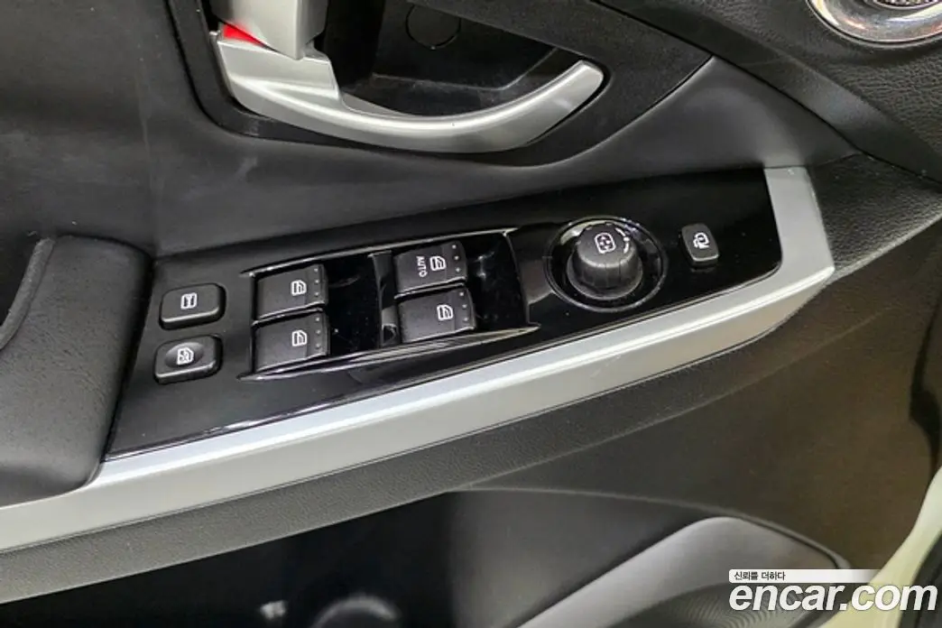 SsangYong Korando 2014 2.0 автомат (гидро), фото 16