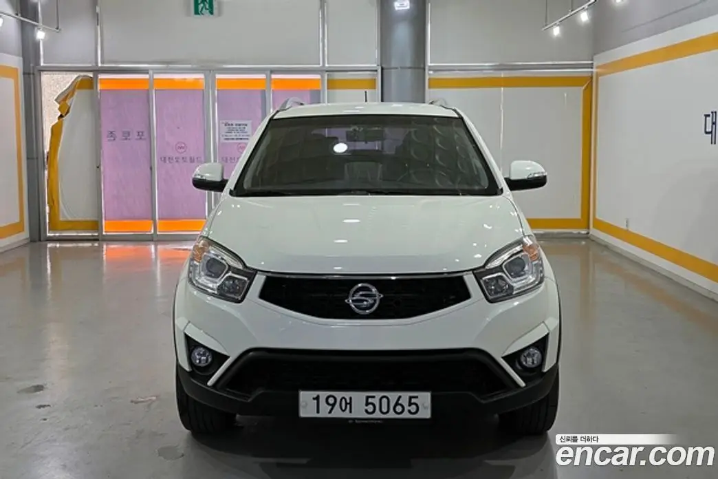 SsangYong Korando 2014 2.0 автомат (гидро), фото 3