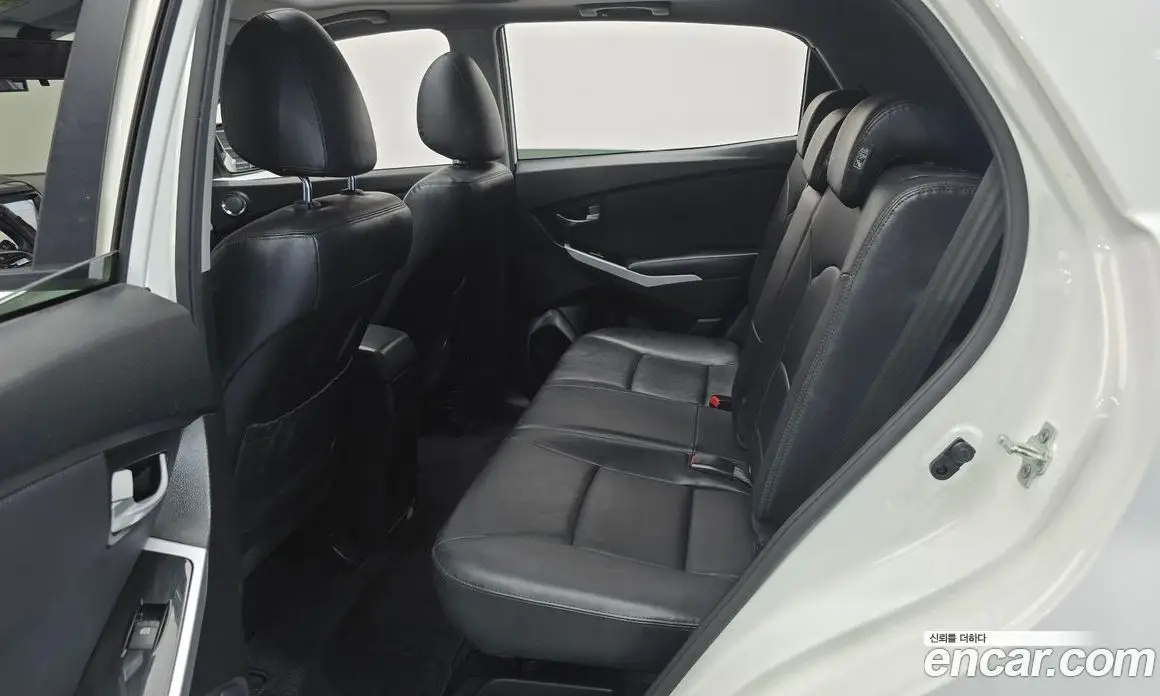 SsangYong Korando 2017 2.2 автомат (гидро), фото 17