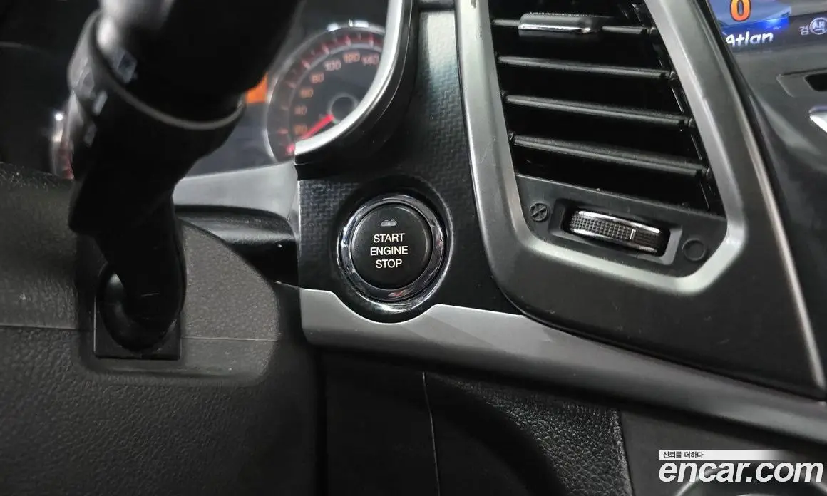 SsangYong Korando 2017 2.2 автомат (гидро), фото 28