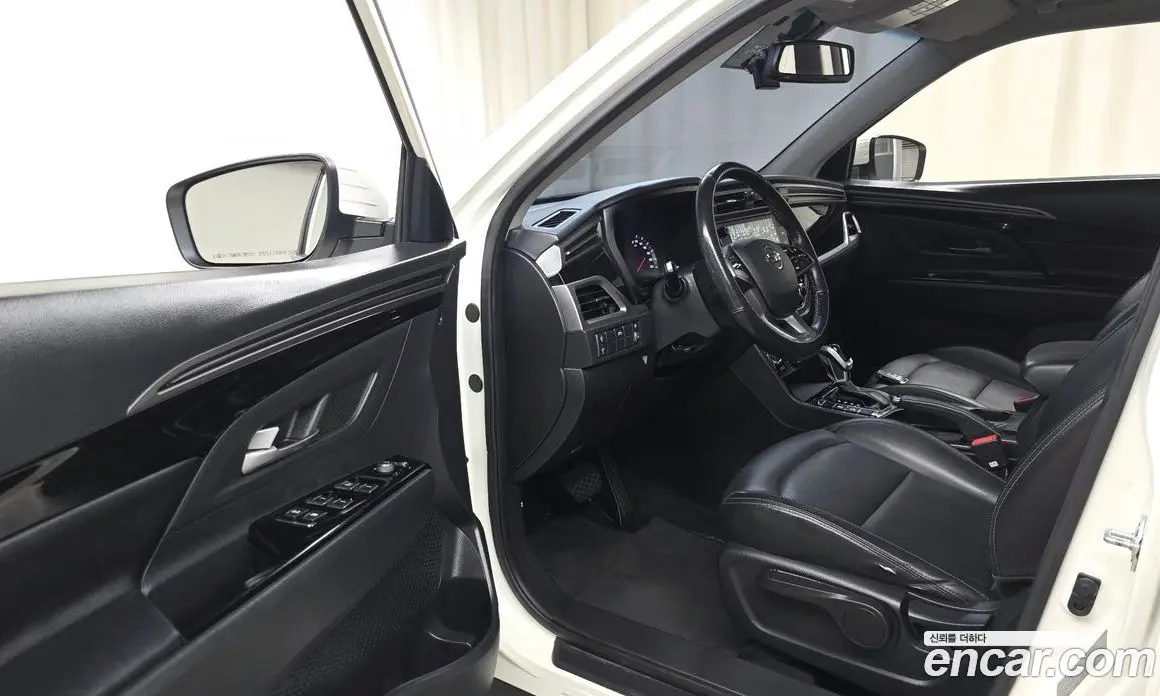 SsangYong Korando 2019 1.6 автомат (гидро), фото 13