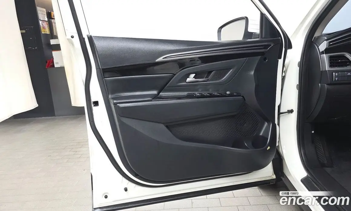 SsangYong Korando 2019 1.6 автомат (гидро), фото 14