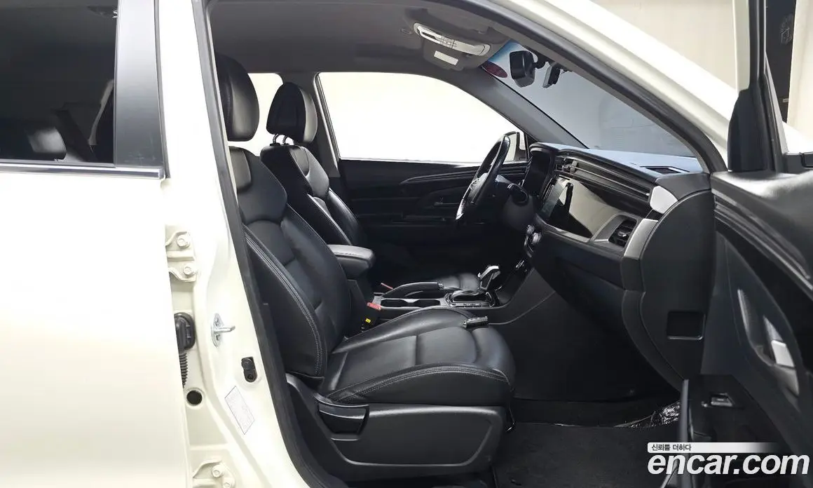 SsangYong Korando 2019 1.6 автомат (гидро), фото 16