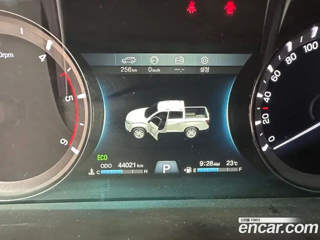 SsangYong Rexton 2021 2.2 автомат (гидро), миниатюра 8