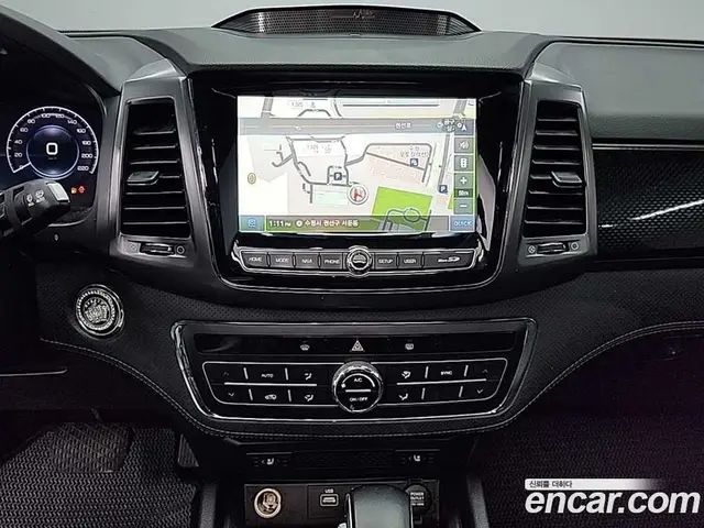 SsangYong Rexton 2022 2.2 автомат (гидро), миниатюра 10