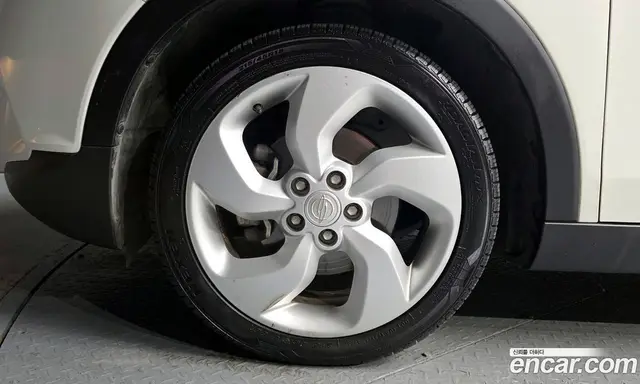 SsangYong TIBOLI 2015 1.6 автомат (гидро), миниатюра 5