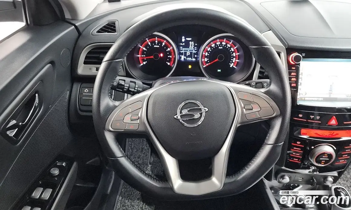 SsangYong TIBOLI 2016 1.6 автомат (гидро), фото 19