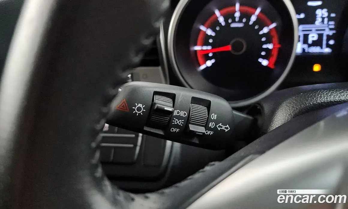 SsangYong TIBOLI 2016 1.6 автомат (гидро), фото 28