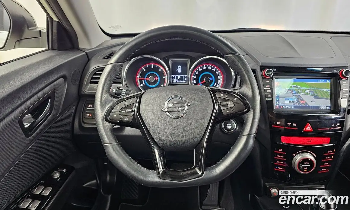 SsangYong TIBOLI 2017 1.6 автомат (гидро), фото 19