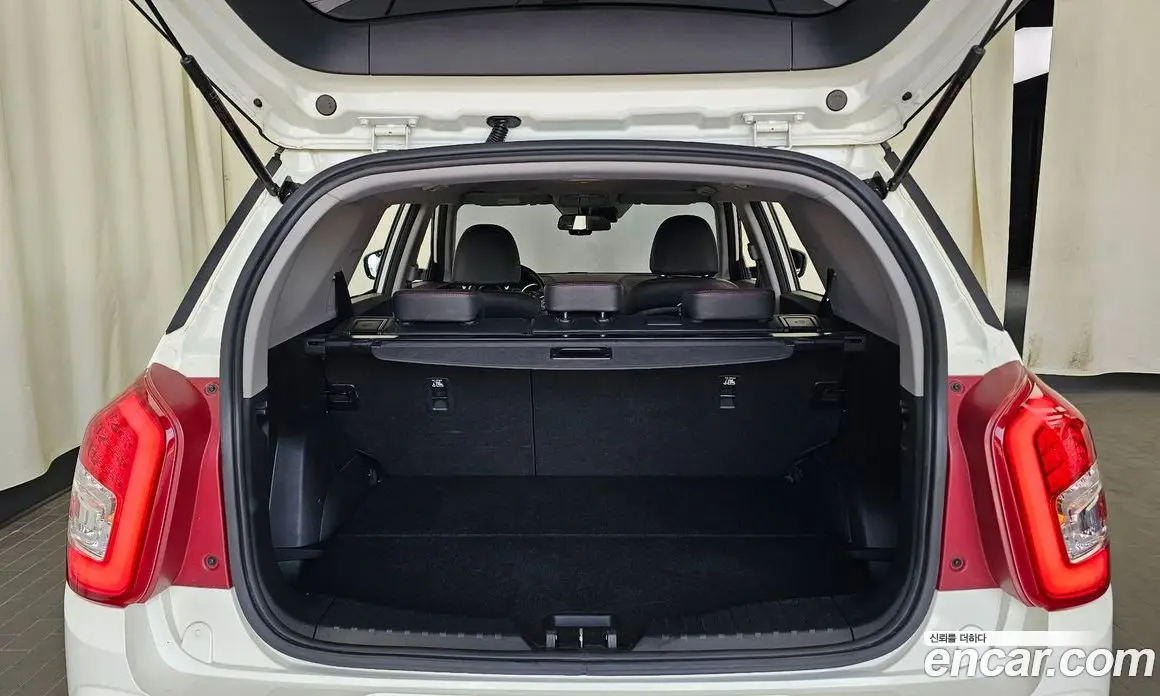 SsangYong TIBOLI 2017 1.6 автомат (гидро), фото 26
