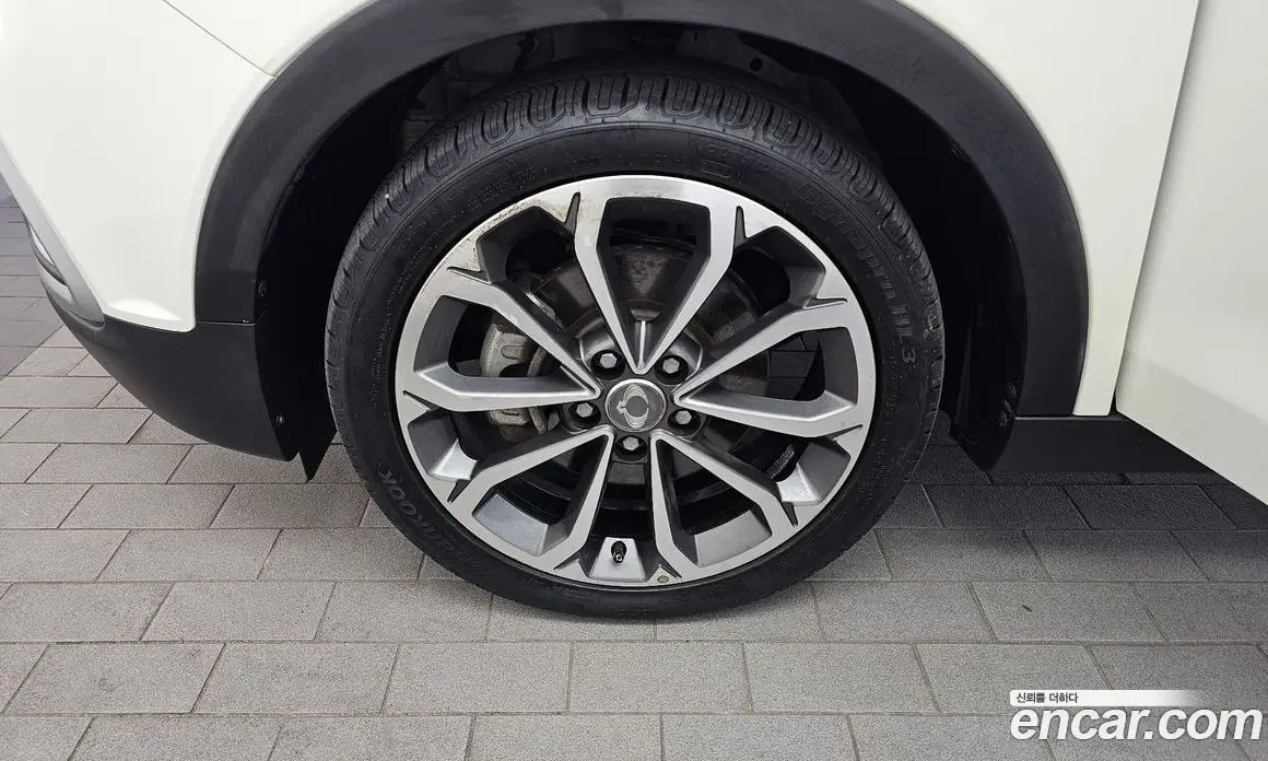 SsangYong TIBOLI 2017 1.6 автомат (гидро), фото 5