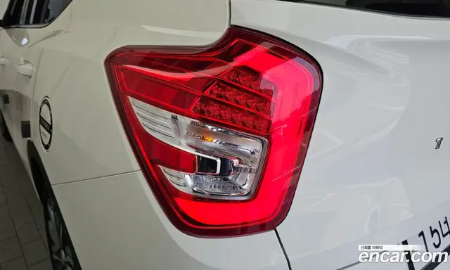 SsangYong TIBOLI 2017 1.6 автомат (гидро), миниатюра 9