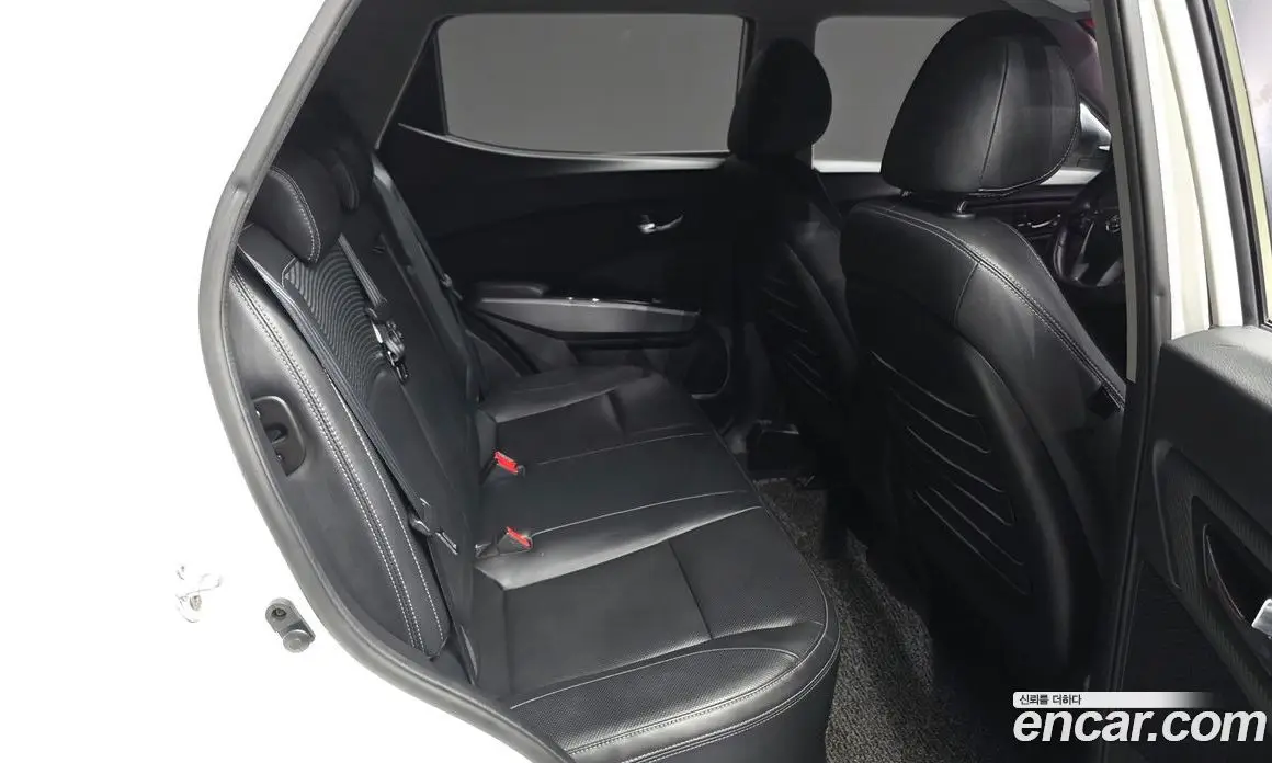 SsangYong TIBOLI 2018 1.6 автомат (гидро), фото 12