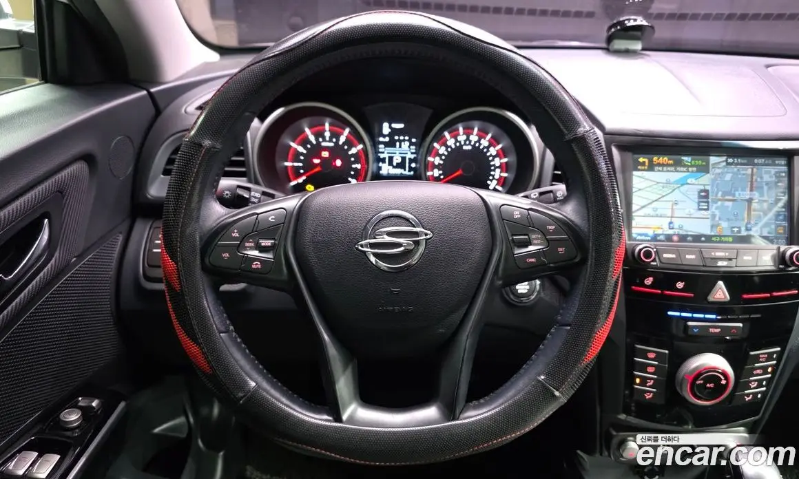 SsangYong TIBOLI 2018 1.6 автомат (гидро), фото 13