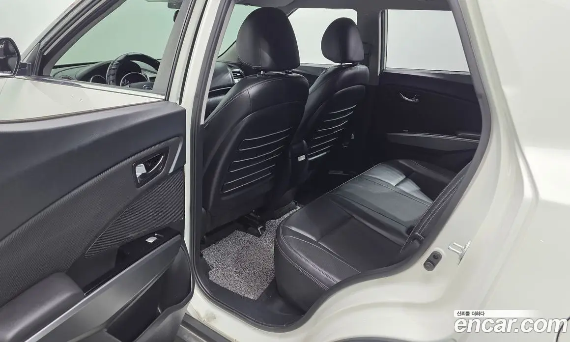 SsangYong TIBOLI 2018 1.6 автомат (гидро), фото 18