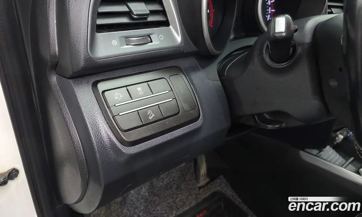 SsangYong TIBOLI 2018 1.6 автомат (гидро), фото 24