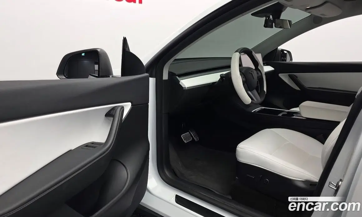 Tesla Model Y 2021 0.2 автомат (гидро), фото 13 Tesla Model Y 2021 0.2 автомат (гидро), фото 13