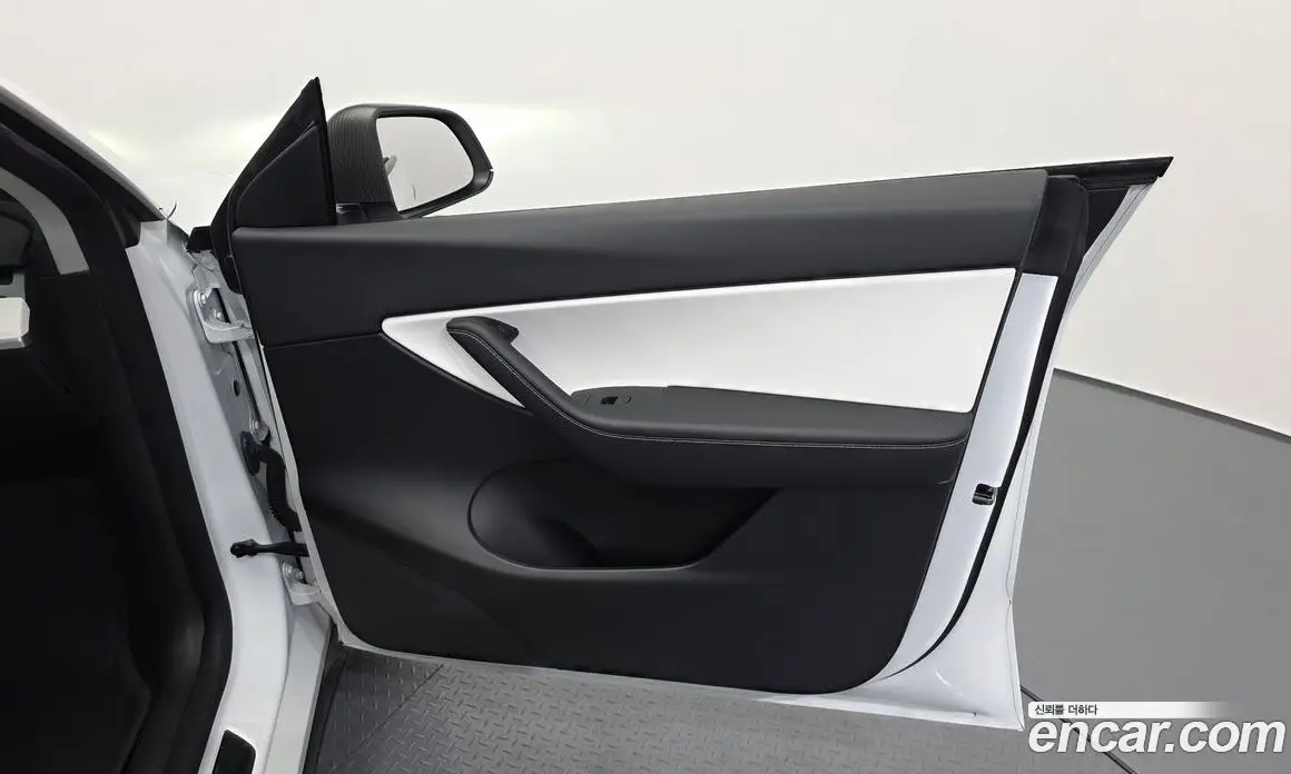 Tesla Model Y 2021 0.2 автомат (гидро), фото 14 Tesla Model Y 2021 0.2 автомат (гидро), фото 14