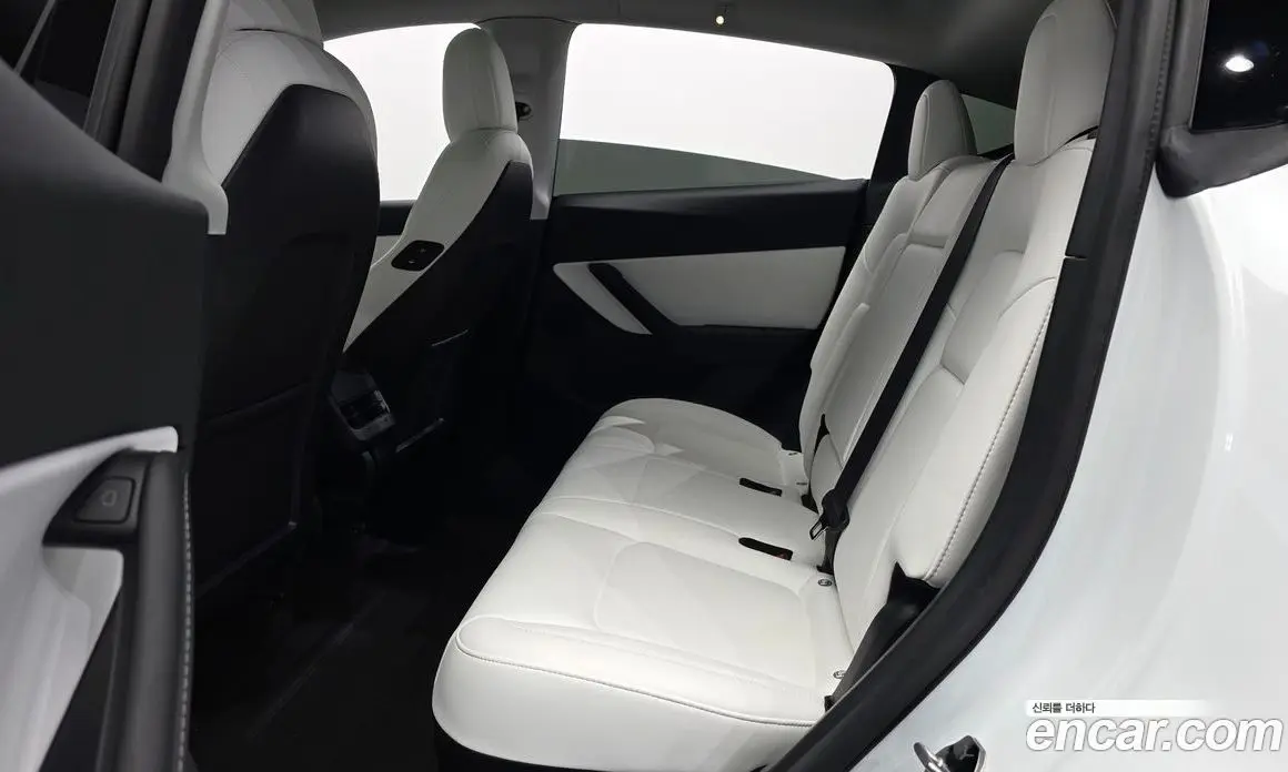 Tesla Model Y 2021 0.2 автомат (гидро), фото 16 Tesla Model Y 2021 0.2 автомат (гидро), фото 16