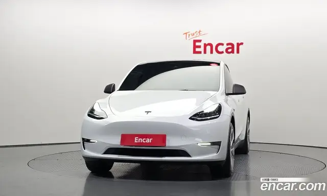 Tesla Model Y 2021 0.2 автомат (гидро), миниатюра 3 Tesla Model Y 2021 0.2 автомат (гидро), миниатюра 3