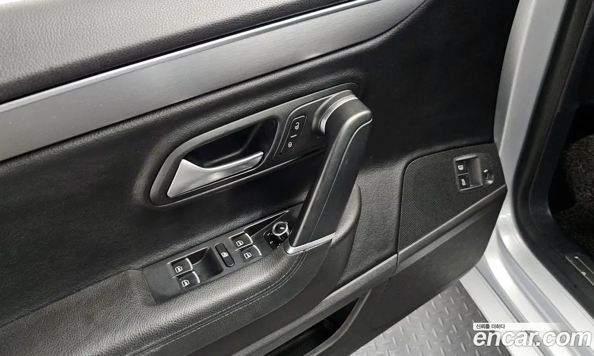 Volkswagen CC 2012 2.0 автомат (гидро), фото 17