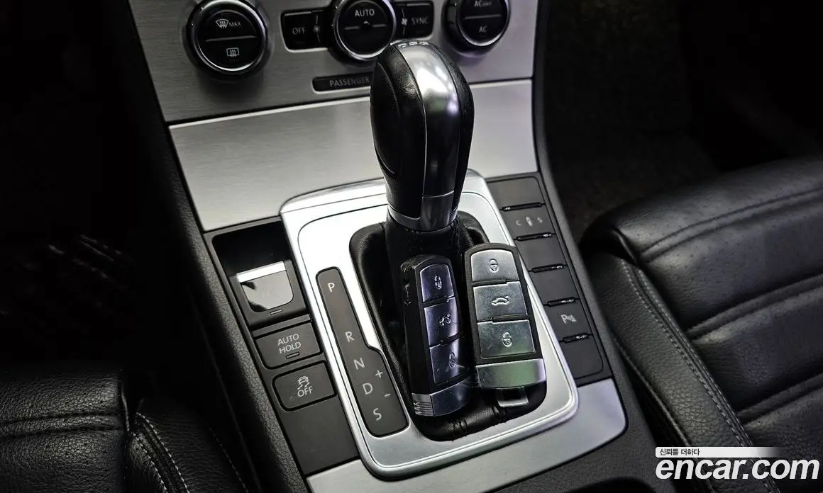 Volkswagen CC 2012 2.0 автомат (гидро), фото 9