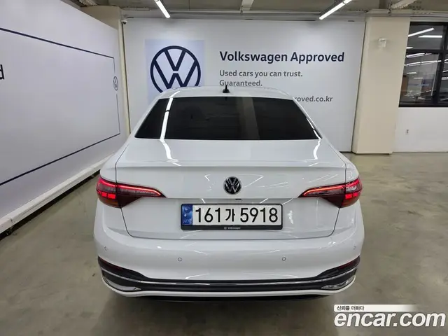 Volkswagen Jetta 2022 1.5 автомат (гидро), миниатюра 4