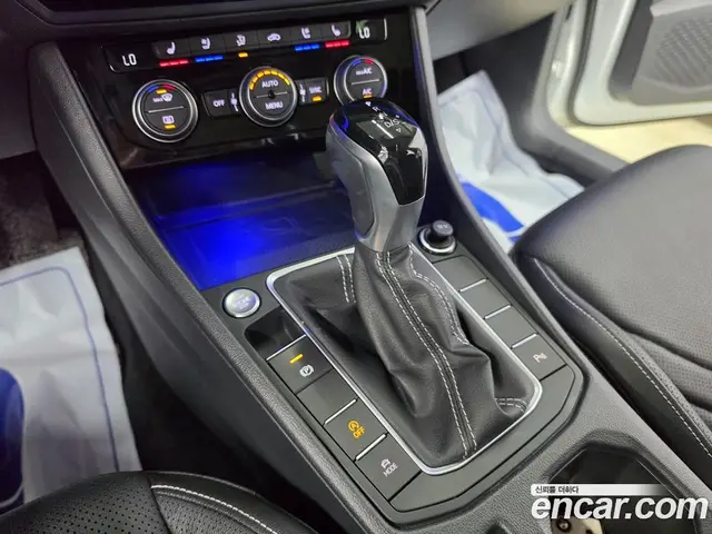 Volkswagen Jetta 2022 1.5 автомат (гидро), миниатюра 9
