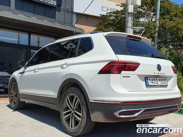 Volkswagen Tiguan 2022 2.0 автомат (гидро), миниатюра 2