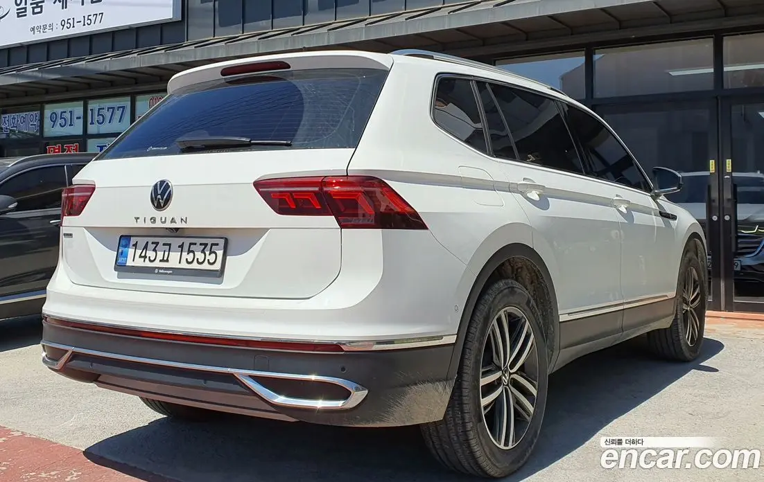 Volkswagen Tiguan 2022 2.0 автомат (гидро), фото 3