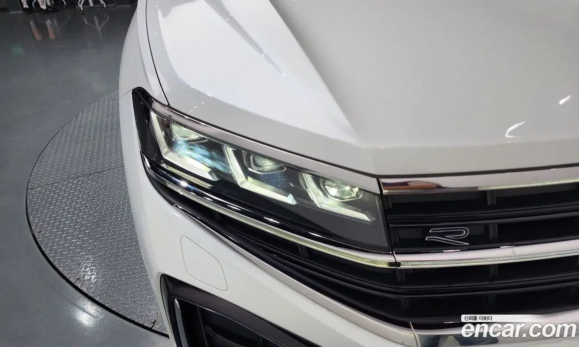 Volkswagen Touareg 2025 3.0 автомат (гидро), фото 8