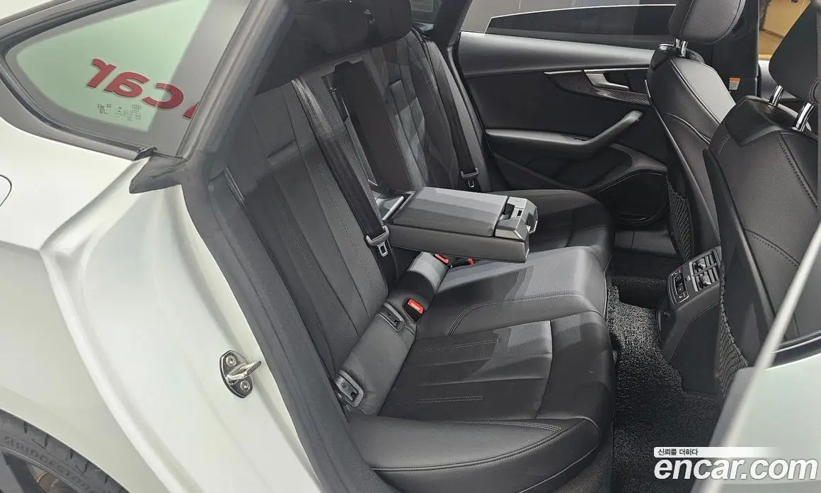 Audi A5 2019 2.0 автомат (гидро), фото 11