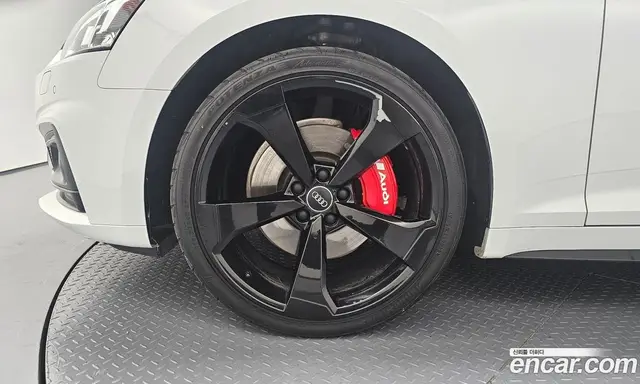 Audi A5 2019 2.0 автомат (гидро), миниатюра 5