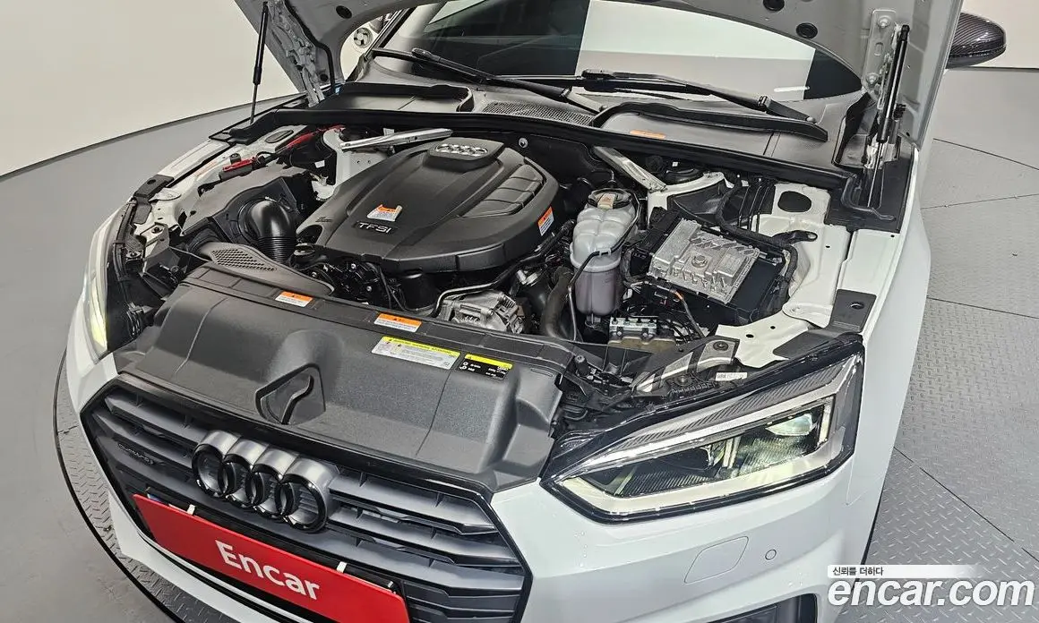 Audi A5 2019 2.0 автомат (гидро), фото 6