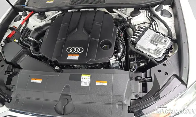 Audi A6 2023 3.0 автомат (гидро), миниатюра 6