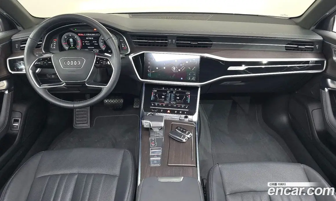 Audi A6 2023 3.0 автомат (гидро), фото 10