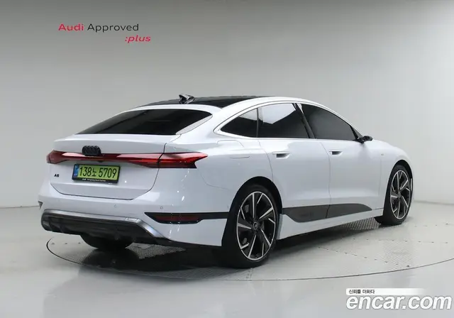 Audi A6 e-tron 2025 0.2 автомат (гидро), миниатюра 2